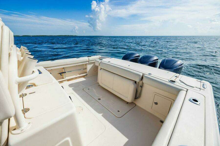 Poco A Poco III 33ft Grady White Yacht For Sale