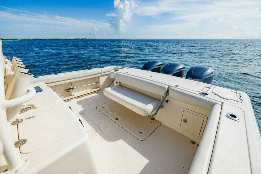 Poco A Poco III 33ft Grady White Yacht For Sale