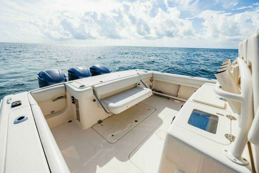 Poco A Poco III 33ft Grady White Yacht For Sale