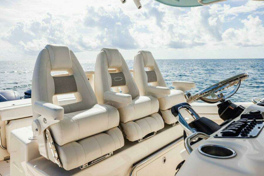 Poco A Poco III 33ft Grady White Yacht For Sale