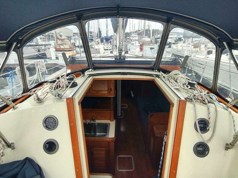 FINISTERRE 36ft S2 Yacht For Sale