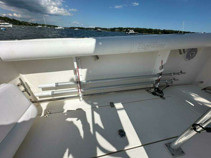 Le Bateau 24ft Edgewater Yacht For Sale
