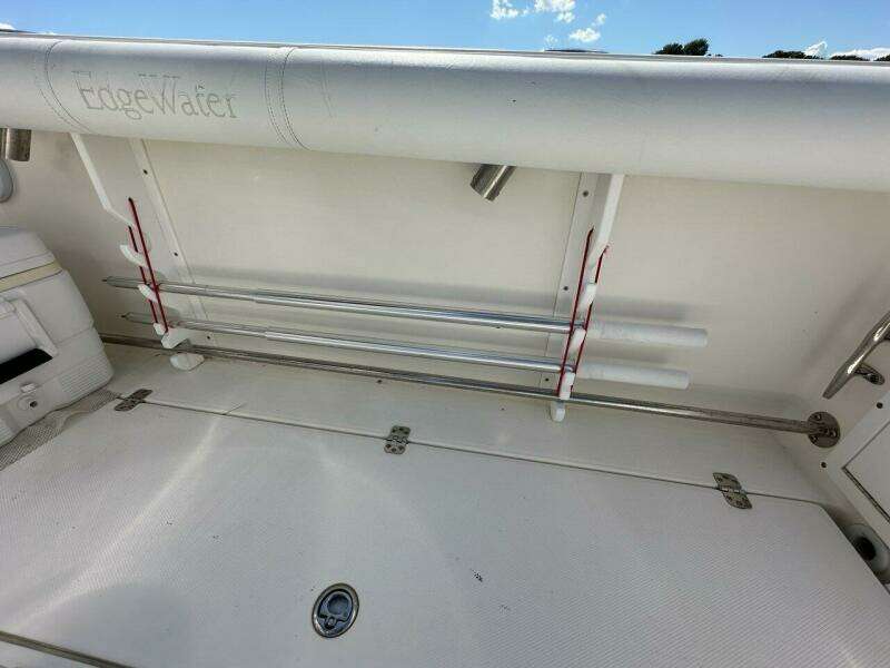 Le Bateau 24ft Edgewater Yacht For Sale