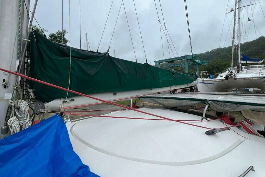2004-fountaine-pajot-bahia-46-sail-9925336-20250827101059033-3.jpg