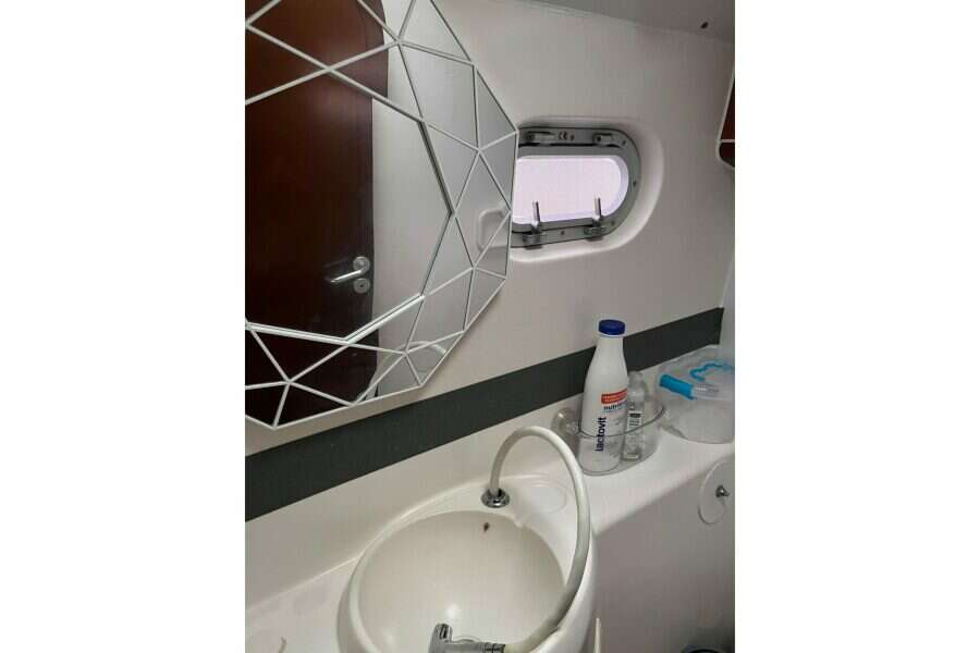 2004-fountaine-pajot-bahia-46-sail-9925336-20250827100906775-1.jpg