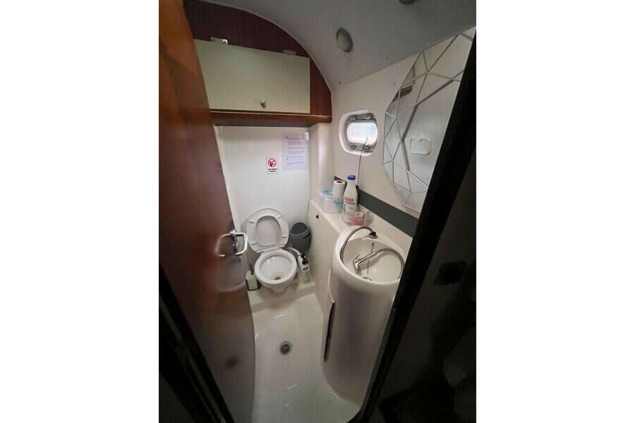 2004-fountaine-pajot-bahia-46-sail-9925336-20250827100920045-1.jpg