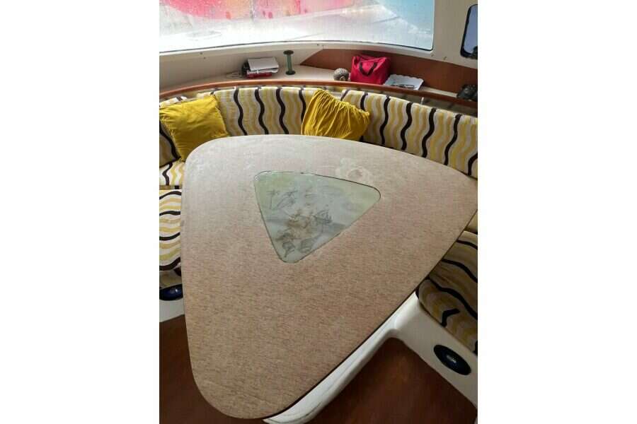 2004-fountaine-pajot-bahia-46-sail-9925336-20250827101009605-1.jpg