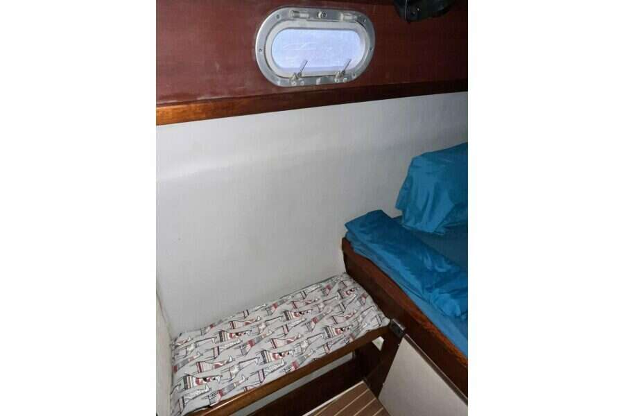 2004-fountaine-pajot-bahia-46-sail-9925336-20250827100940099-1.jpg