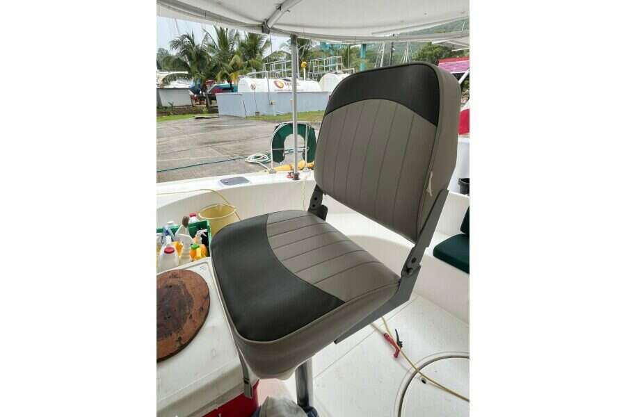 2004-fountaine-pajot-bahia-46-sail-9925336-20250827101239035-2.jpg