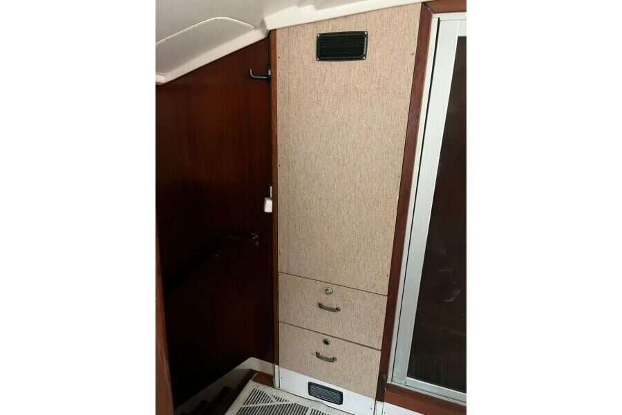 2004-fountaine-pajot-bahia-46-sail-9925336-20250827100948719-2.jpg