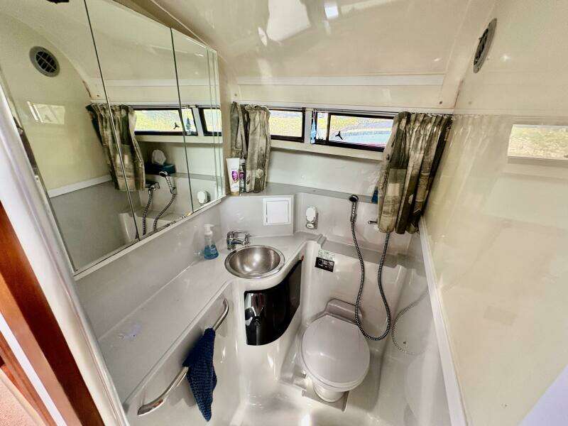 Chill FORMULA 35ft Formula Yacht For Sale