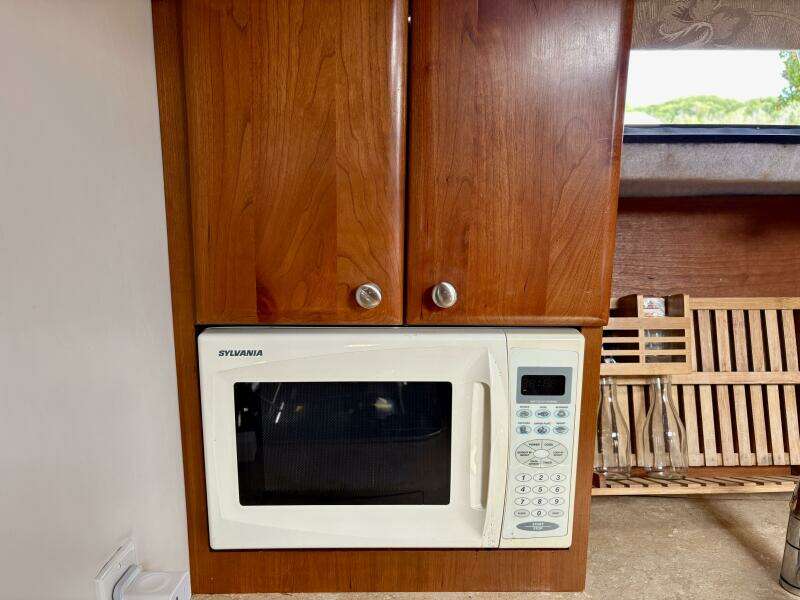 Chill FORMULA 35ft Formula Yacht For Sale