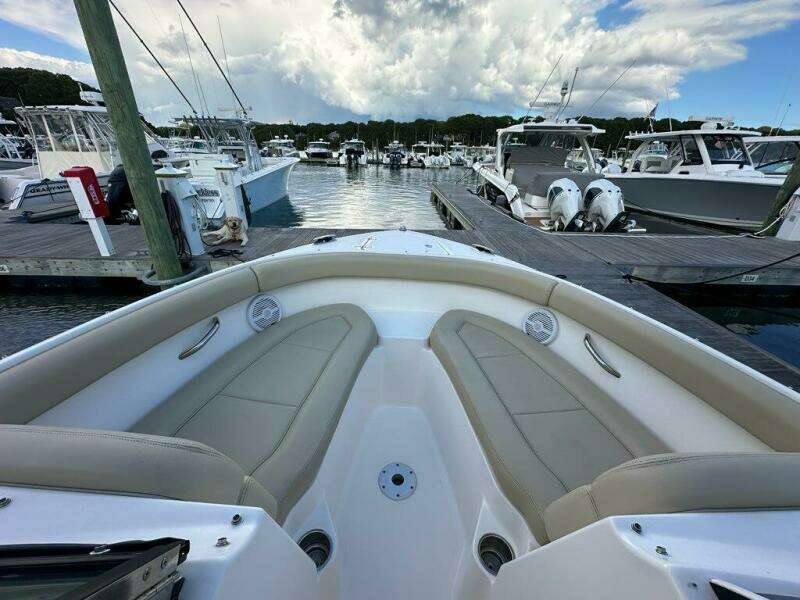 Cocamo 26ft Pursuit Yacht For Sale