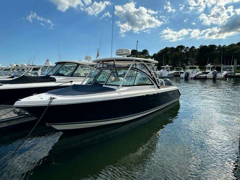 Cocamo 26ft Pursuit Yacht For Sale