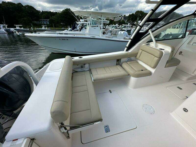 Cocamo 26ft Pursuit Yacht For Sale