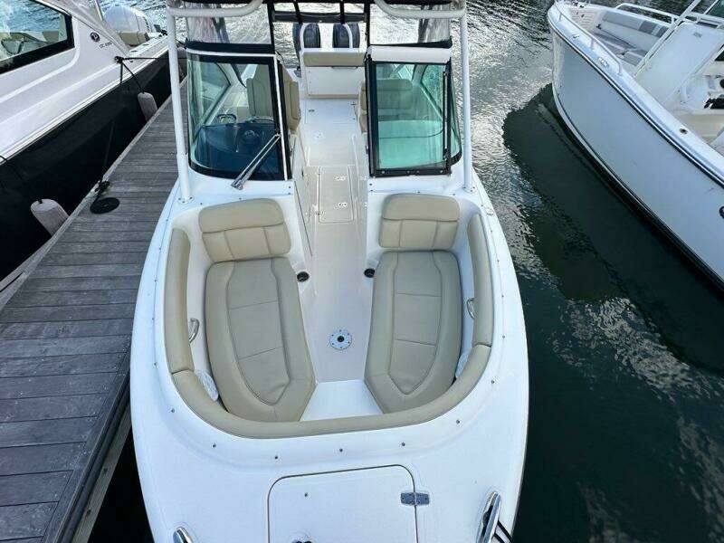 Cocamo 26ft Pursuit Yacht For Sale
