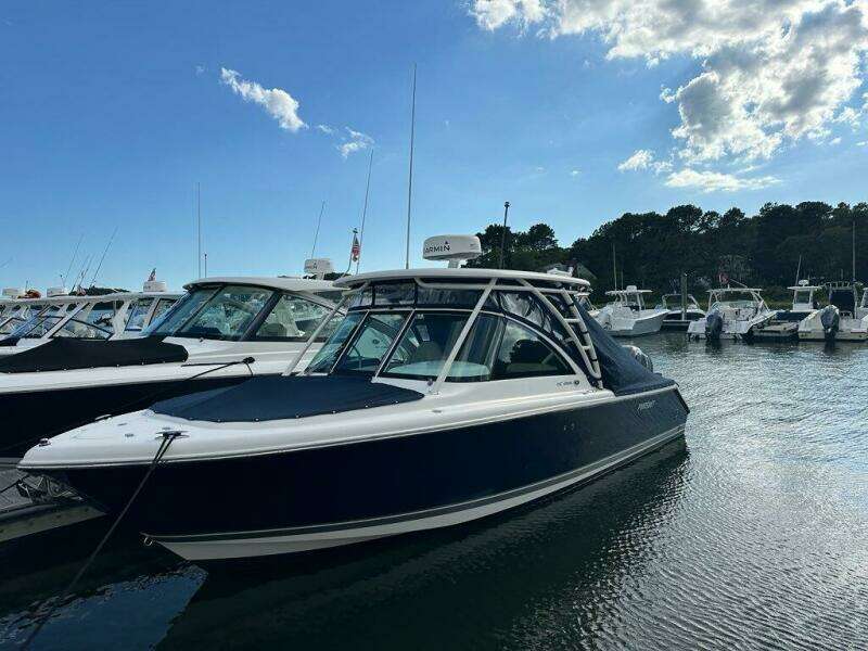 Cocamo 26ft Pursuit Yacht For Sale