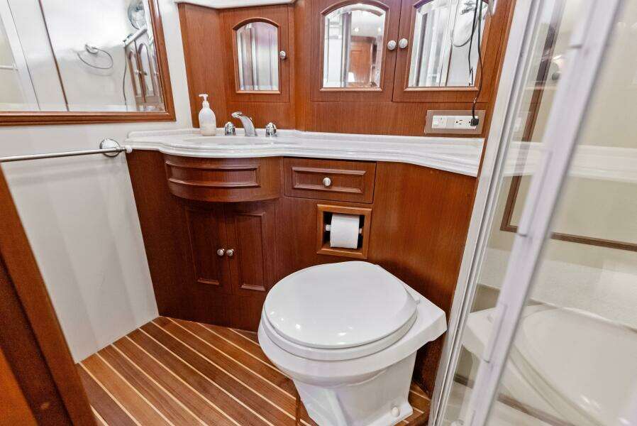 El Legado 72ft Grand Banks Yacht For Sale