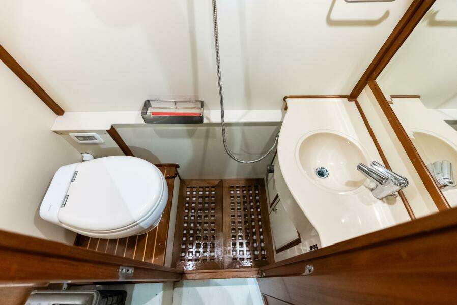 El Legado 72ft Grand Banks Yacht For Sale