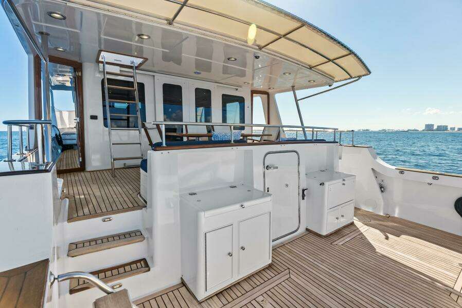 El Legado 72ft Grand Banks Yacht For Sale