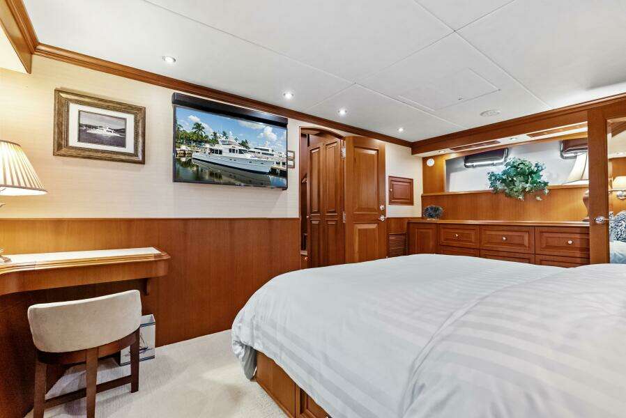 El Legado 72ft Grand Banks Yacht For Sale