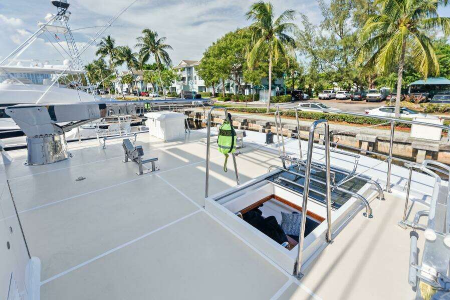 El Legado 72ft Grand Banks Yacht For Sale