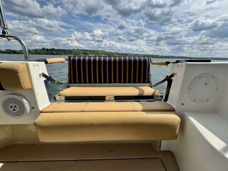 30ft Cutwater Yacht For Sale