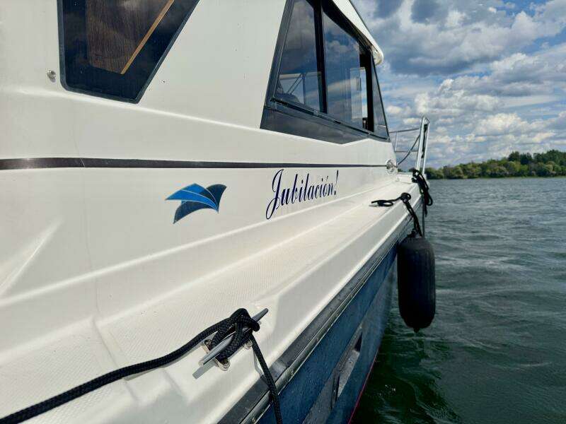 30ft Cutwater Yacht For Sale