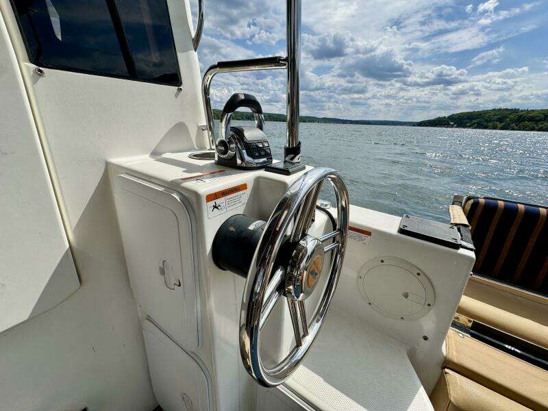 30ft Cutwater Yacht For Sale