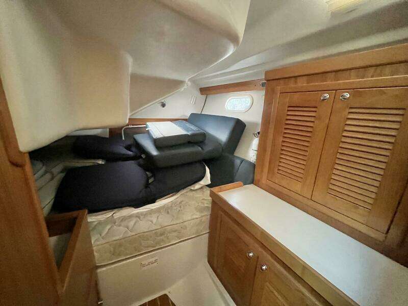 Misty Blue 35ft Catalina Yacht For Sale