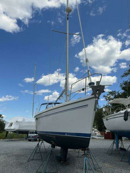 Misty Blue 35ft Catalina Yacht For Sale