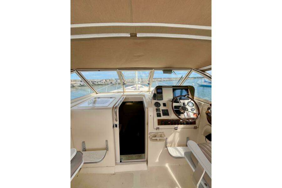 30ft Mainship Yacht For Sale