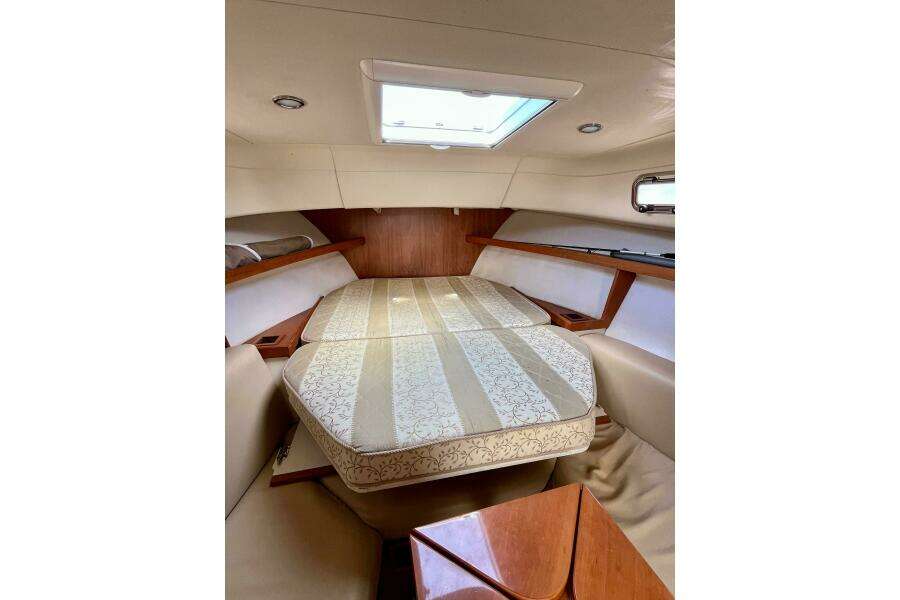 30ft Mainship Yacht For Sale