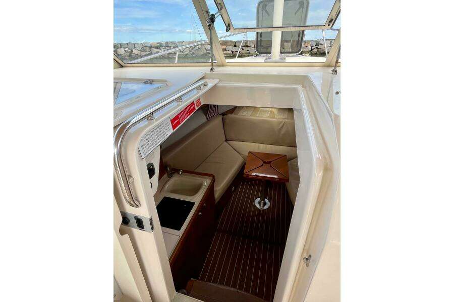 30ft Mainship Yacht For Sale