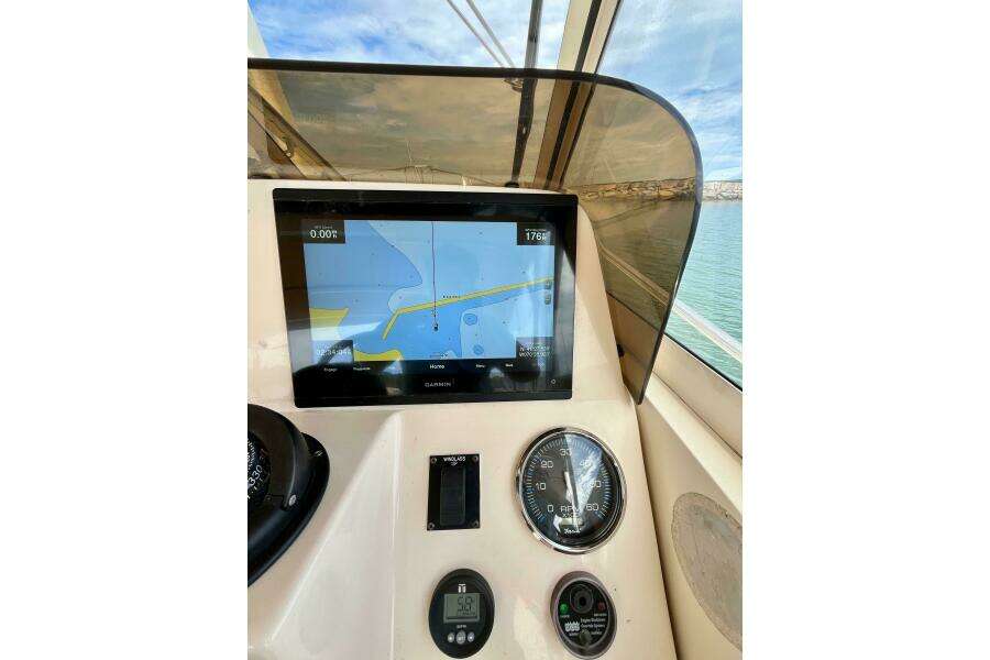 30ft Mainship Yacht For Sale
