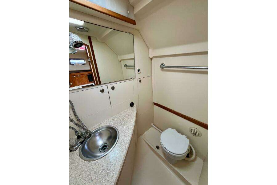 30ft Mainship Yacht For Sale