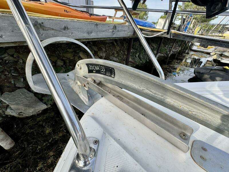 43ft Carver Yacht For Sale