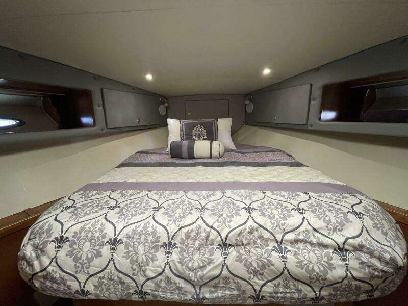BRYJON 53ft Navigator Yacht For Sale