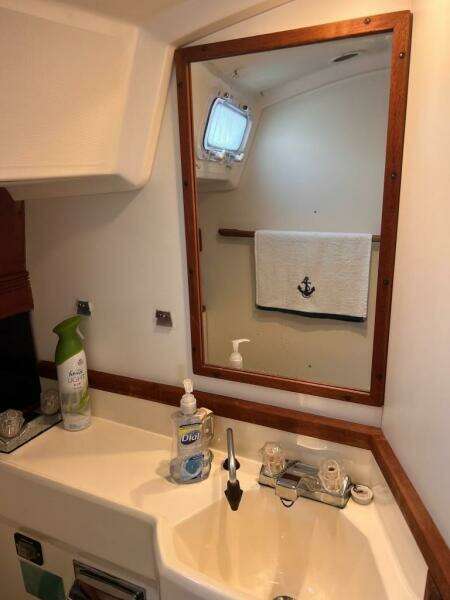 Mooch 30ft Sabre Yacht For Sale