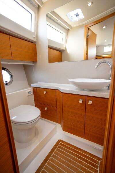 TUI 49ft Greenline Yacht For Sale