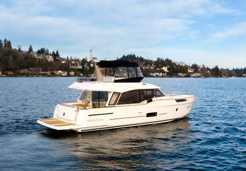 TUI 49ft Greenline Yacht For Sale