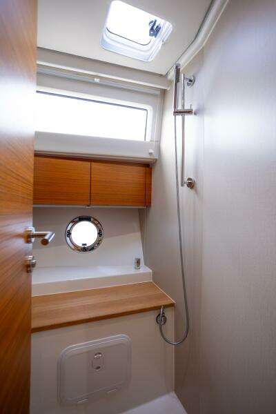 TUI 49ft Greenline Yacht For Sale