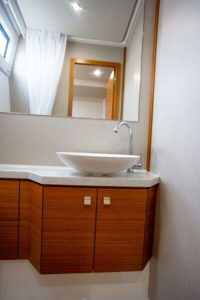 TUI 49ft Greenline Yacht For Sale