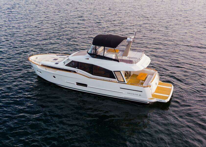 TUI 49ft Greenline Yacht For Sale