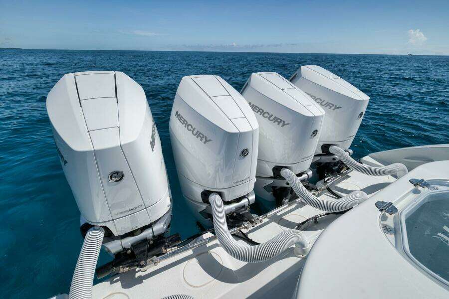 Double Standard 39ft Yellowfin Yacht For Sale