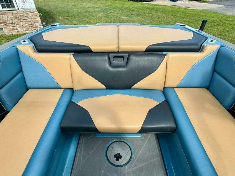 24ft ATX Surf Boats Yacht For Sale