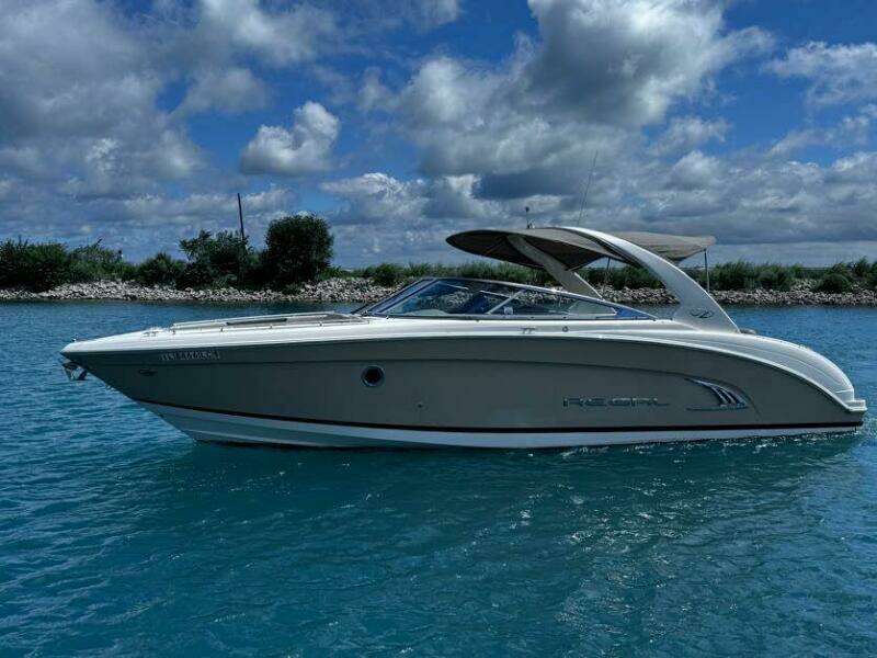 32ft Regal Yacht For Sale