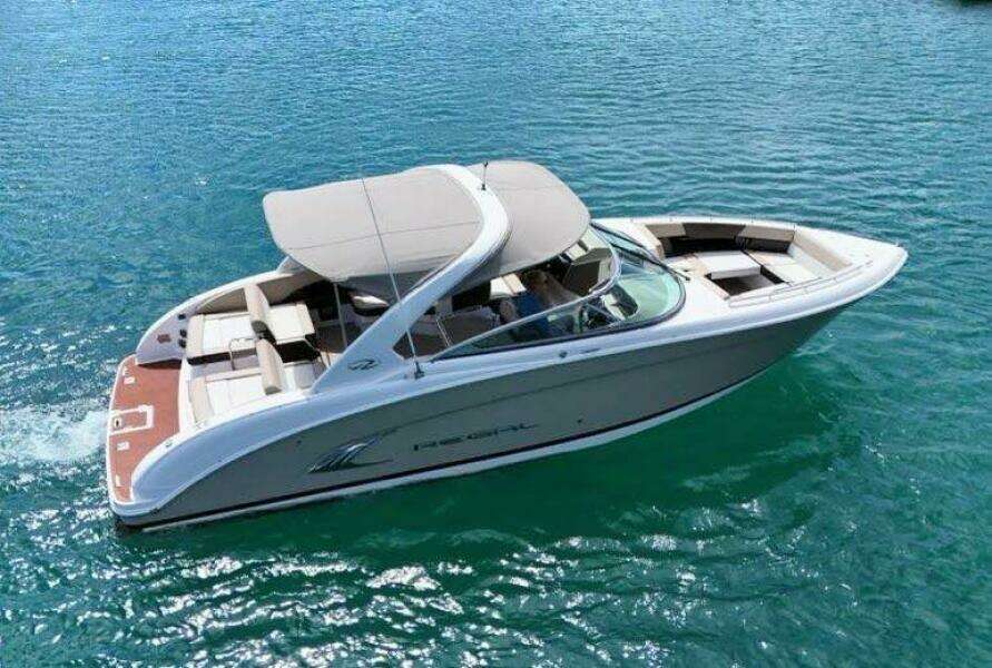 32ft Regal Yacht For Sale