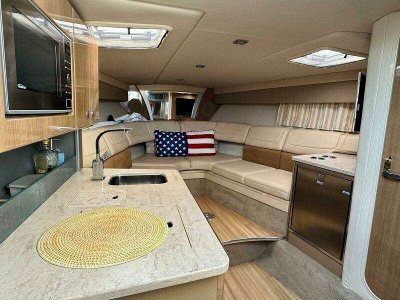 35ft Formula Yacht For Sale