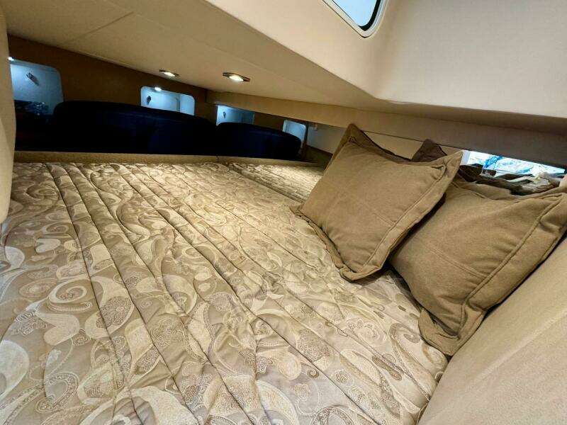 35ft Formula Yacht For Sale